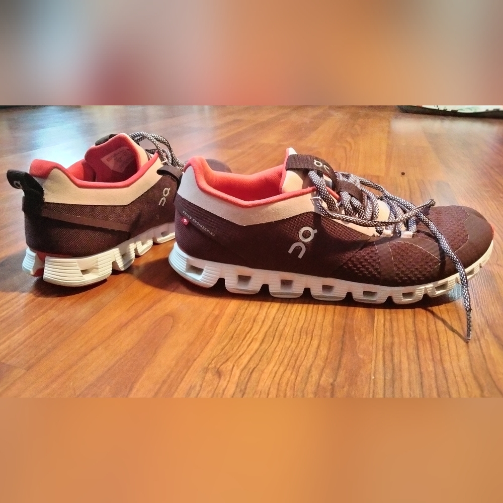 Maroon On Cloud Running Shoes